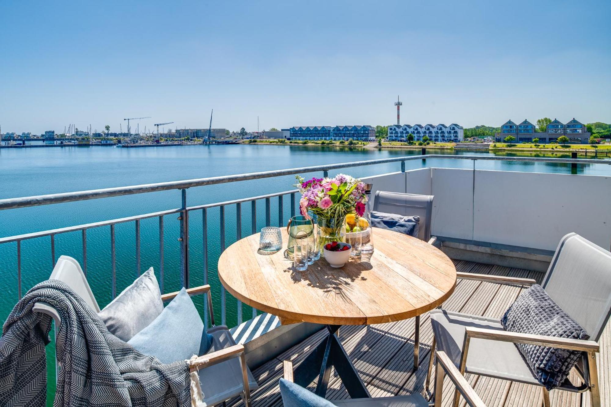 Sea Apartment Mojo- Meerblick, Infrarotauna, Terrasse Ольпениц Экстерьер фото